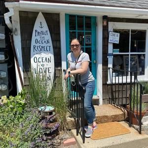 Meet your Posher, Ma christine